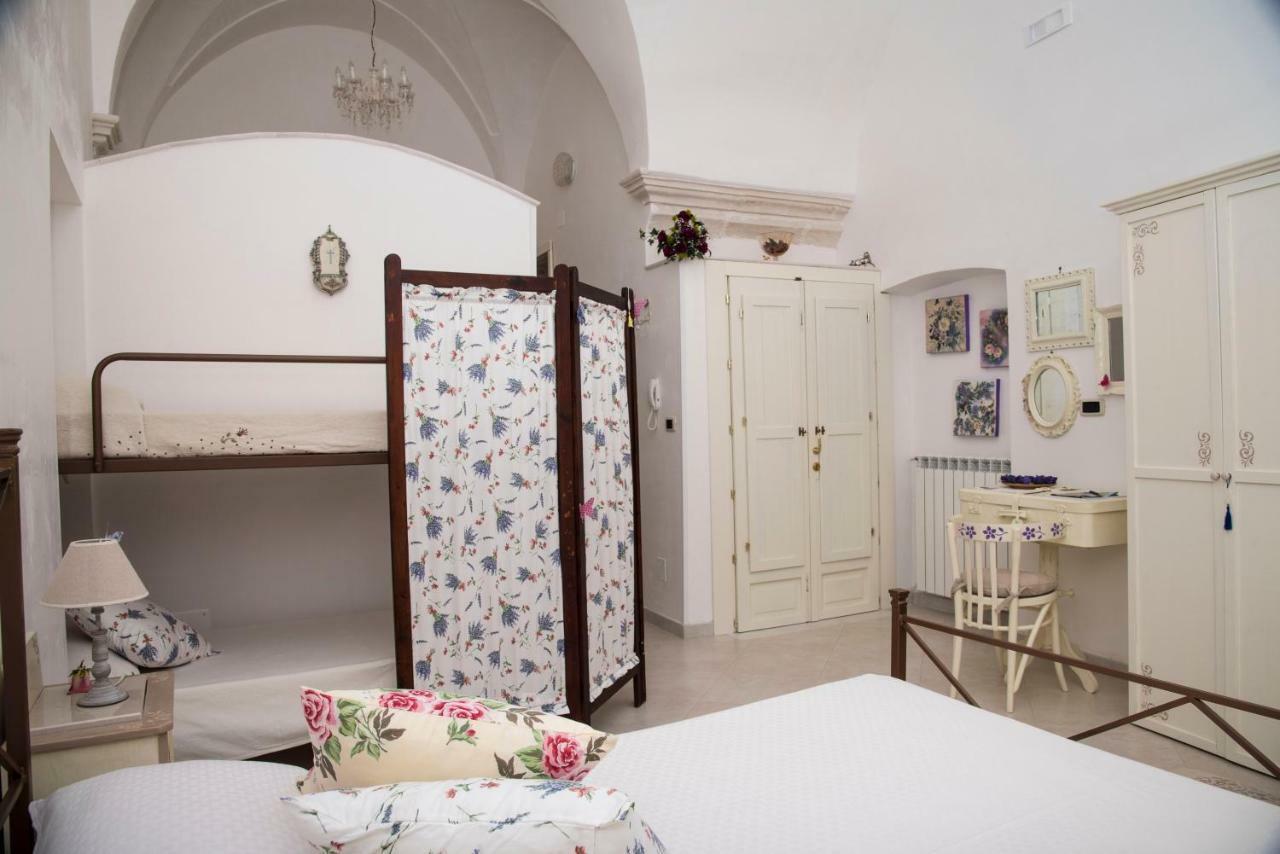 B&B A Due Passi Martina Franca Exterior foto
